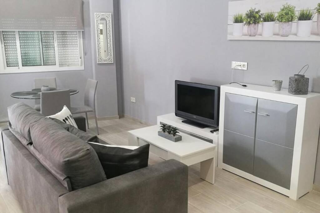 Apartamento a 50 metros de la playa en Fuengirola Exterior foto